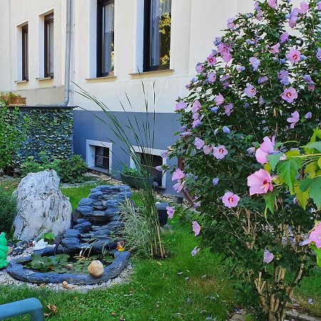 Ferienwohnung Mit Charme Neukieritzsch Exterior foto
